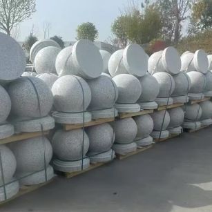 衢州 白麻花岗岩石材圆球，石球，挡车球，隔离球，景观石球，风水球等