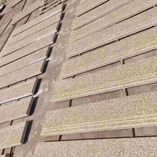 衢州 黄金麻花岗岩光面楼梯踏步