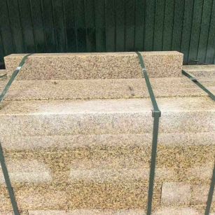 衢州 黄金麻花岗岩石材机切面栏杆料半成品