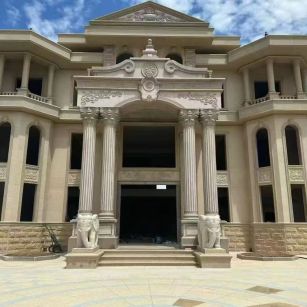 衢州 黄金麻别墅外墙干挂，大柱，大象，蘑菇石，雕花板