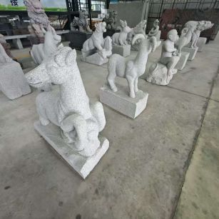衢州 芝麻白花岗岩造型立体雕刻——十二生肖