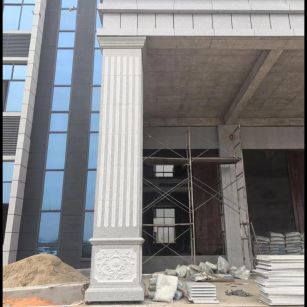 衢州 芝麻白光面花岗岩门楼大柱（罗马柱）配雕花底座