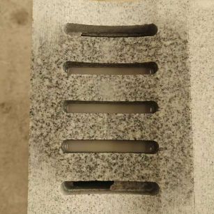 衢州 芝麻白拉丝面花岗岩U型开槽排水槽