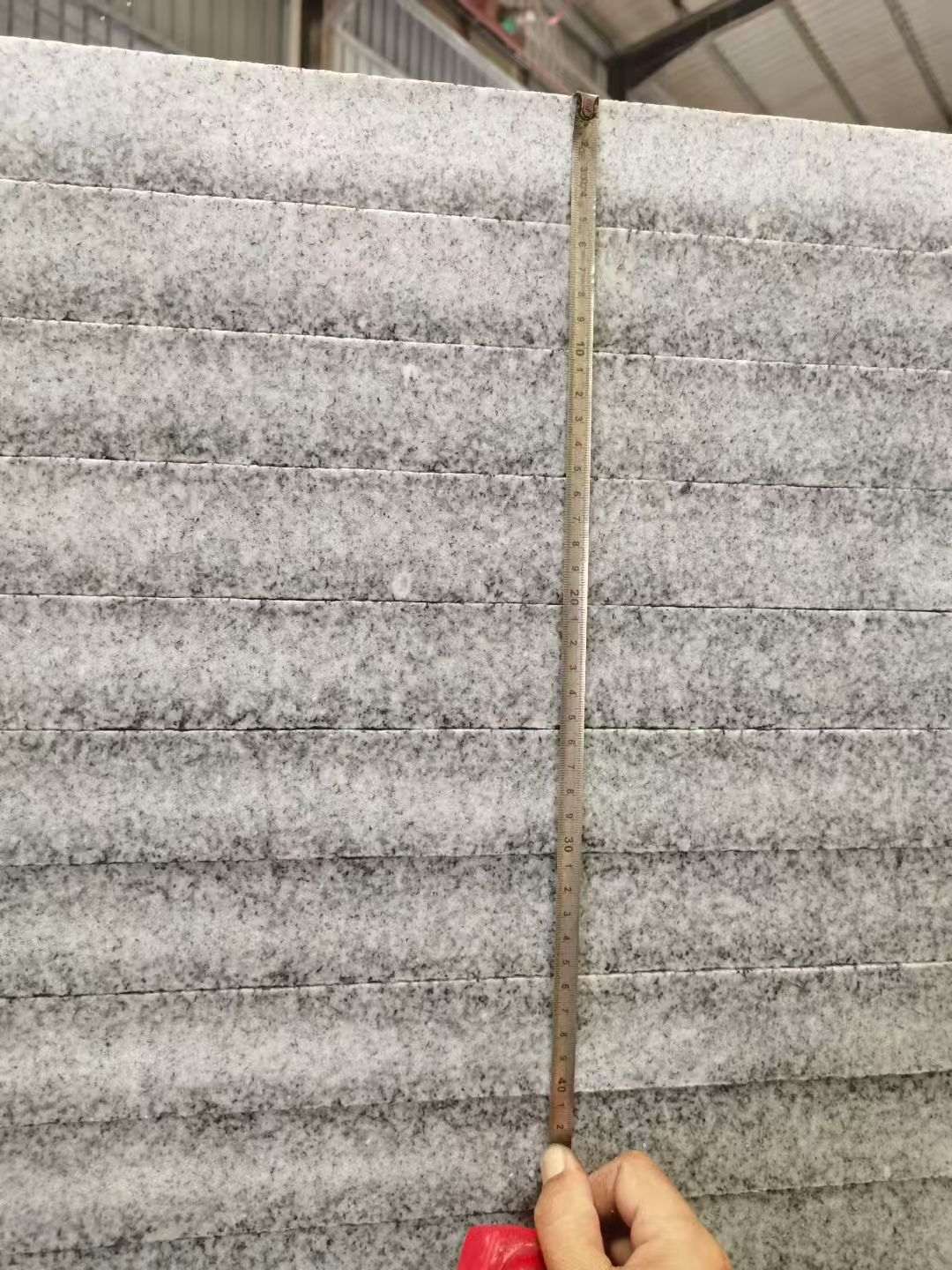 衢州 芝麻白火烧成品厚薄均匀，B料价格接近A料质量