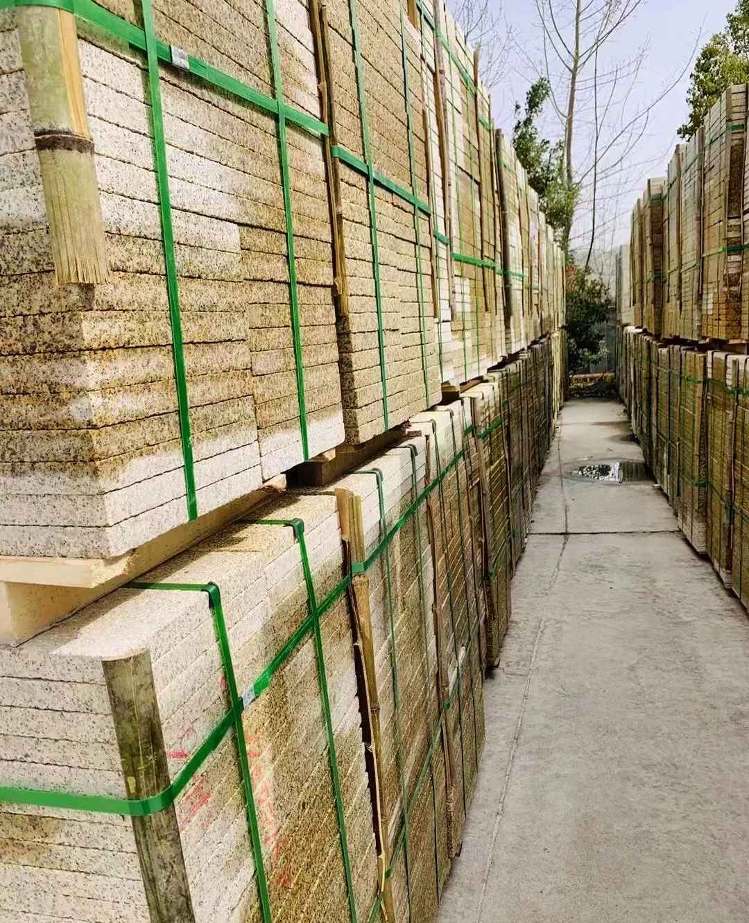 衢州 黄金麻花岗岩荔枝面地铺石