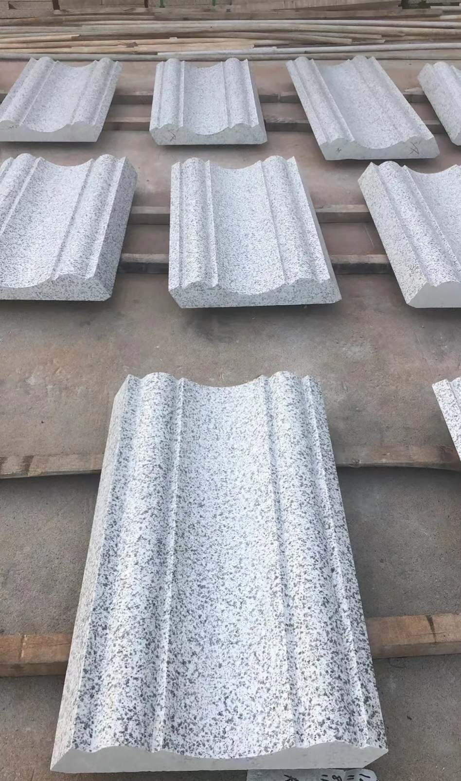 衢州 白麻花岗岩光面别墅线条