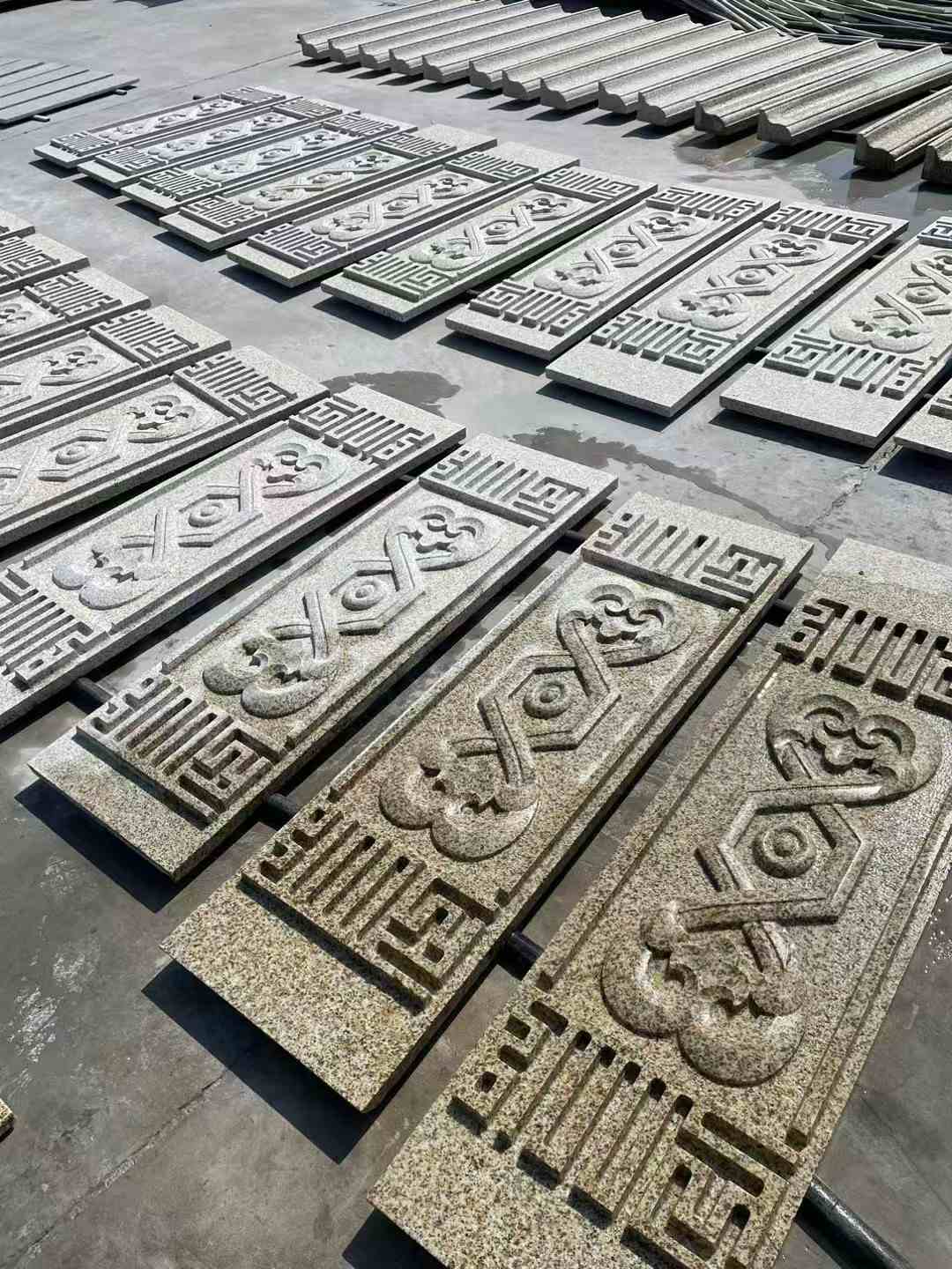 衢州 黄金麻花岗岩外墙雕刻板