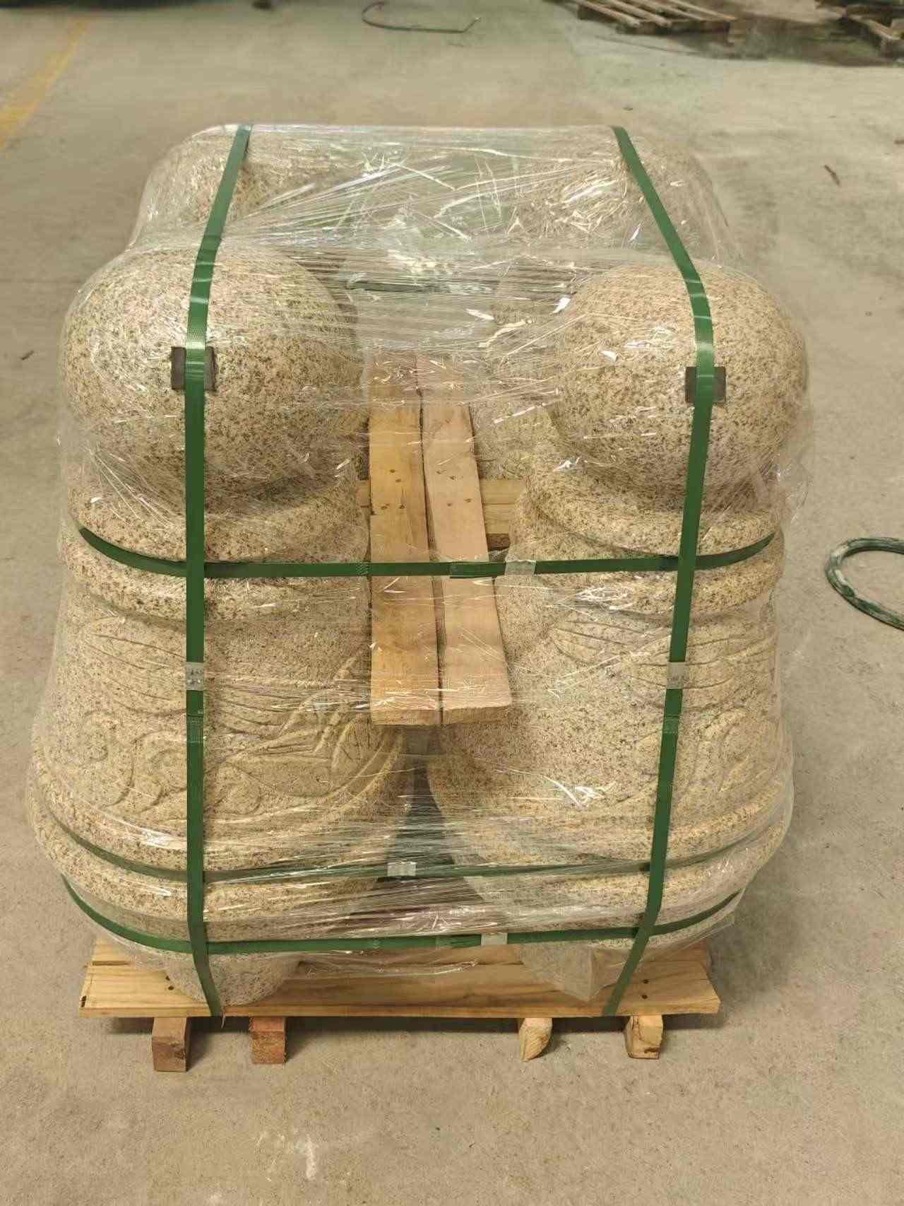 衢州 黄金麻异形定制雕花——棒棒糖挡车柱