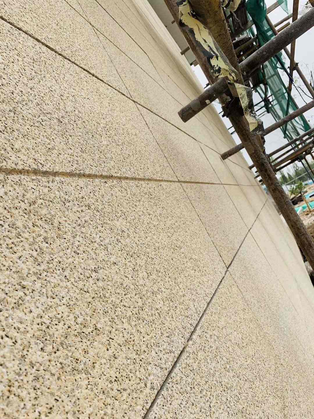 衢州 黄金麻花岗岩荔枝面外墙干挂石材效果示例