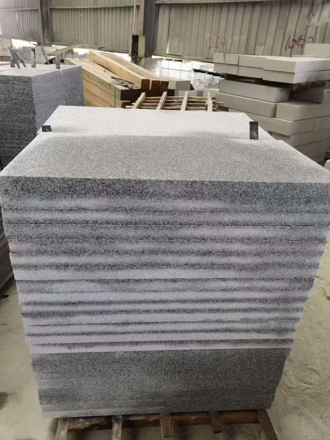 衢州 芝麻白5公分火烧地铺成品，900*400，规格可定制