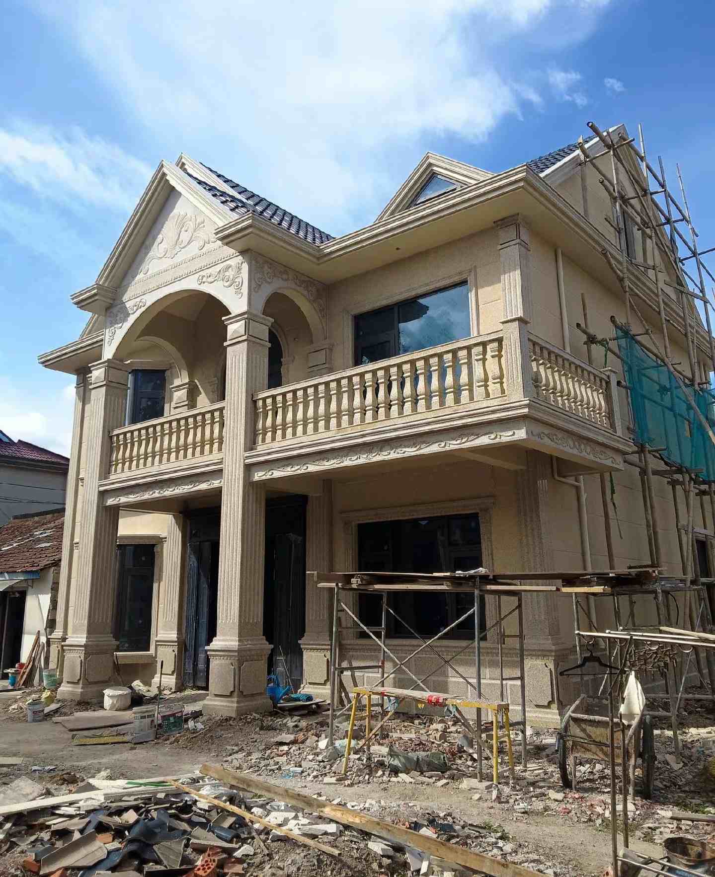 衢州 黄金麻花岗岩石材私人别墅雕花门楼柱阳台栏杆