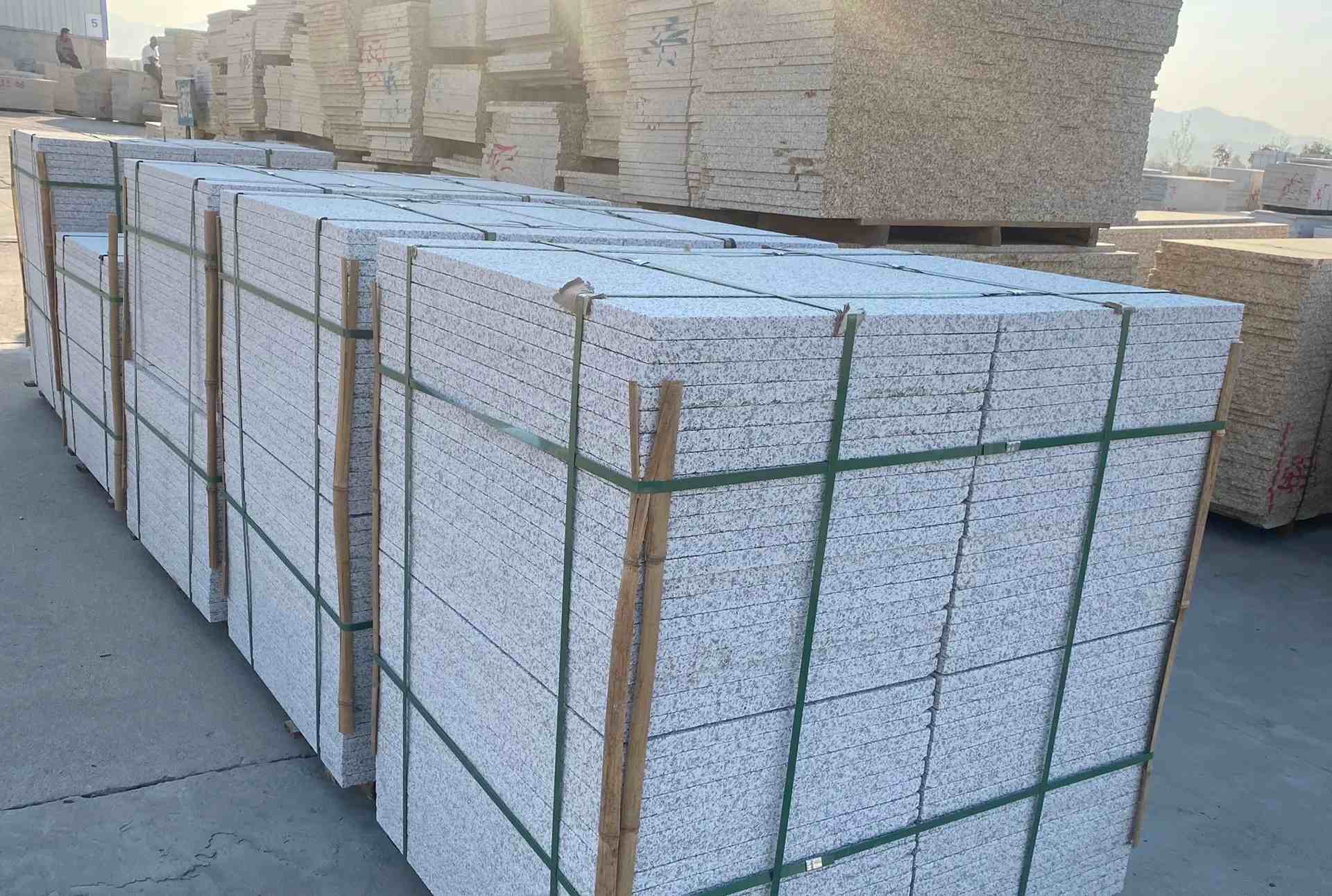 衢州 白麻花岗岩荔枝面地铺石