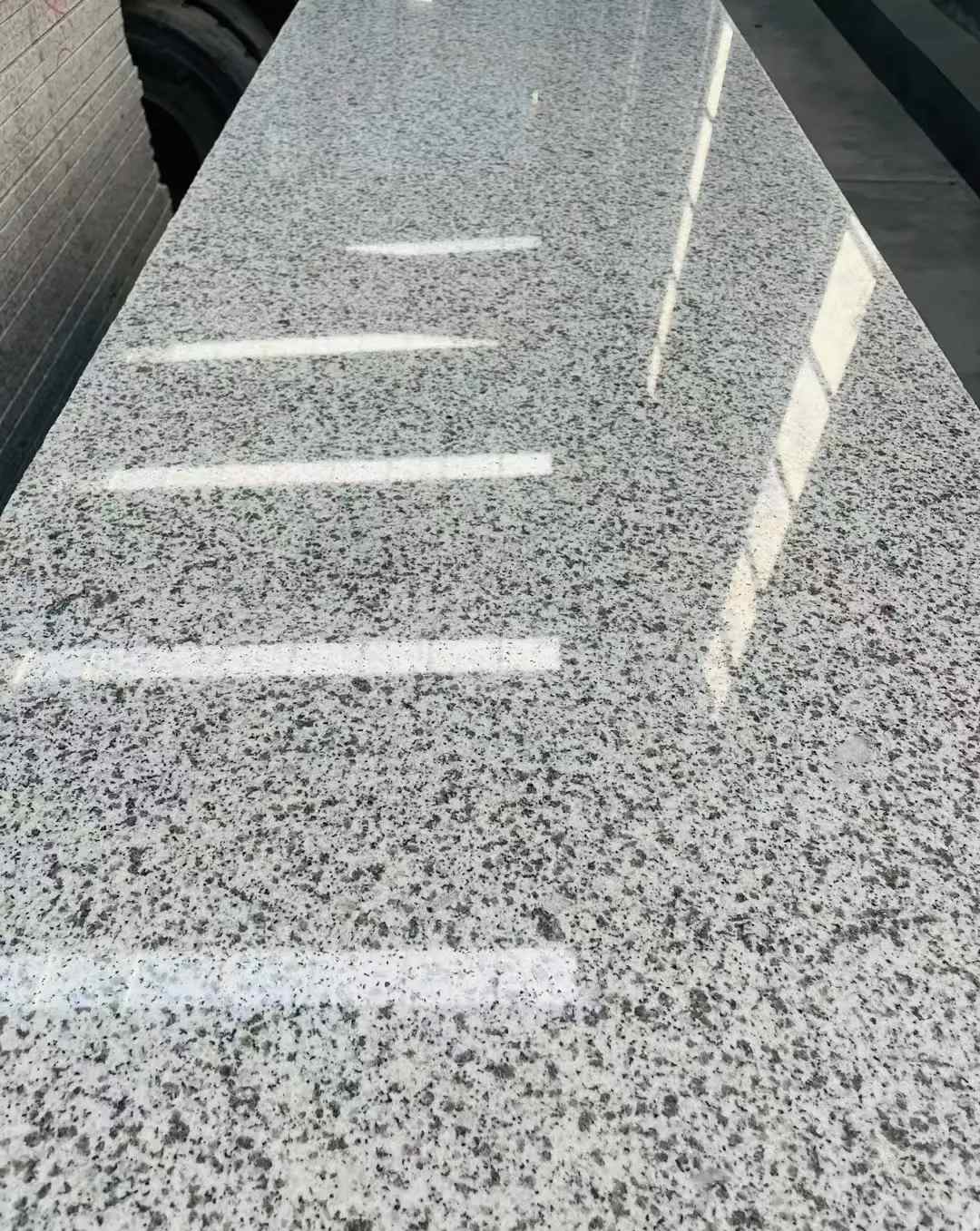 衢州 白麻花岗岩光面毛板